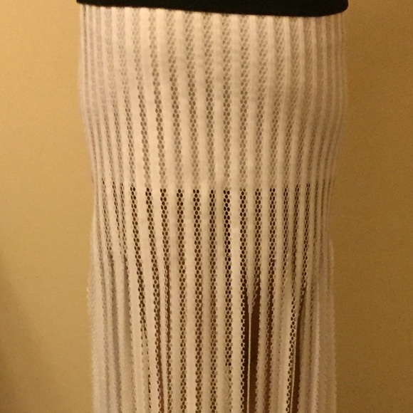Skirt - Size M - Picture 2 of 2
